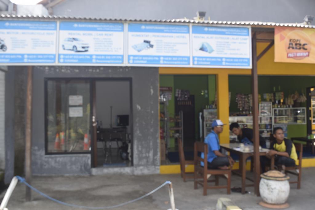 Blue Flame Inn Banyuwangi  Exterior foto